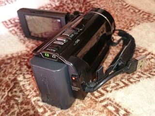 JVC камера- модель- 7 е с ж.д.- 60 GB, Sony - 200 c видео проектором, Экшин камера GOU PRO 4K. фото 7