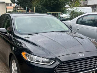 Ford Fusion foto 3