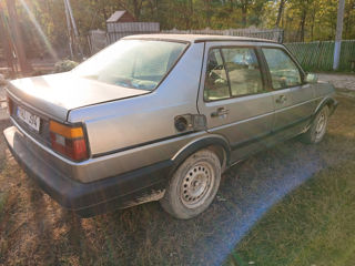 Volkswagen Jetta foto 4