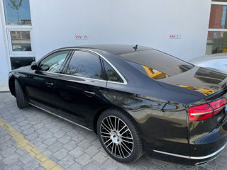 Audi A8 foto 3