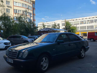 Mercedes E-Class