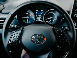 Toyota C-HR foto 13