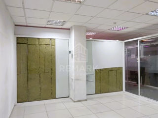 Chirie spatiu comercial, prima linie, cu flux intens foto 7