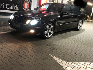 Mercedes E-Class