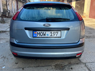 Ford Focus foto 3