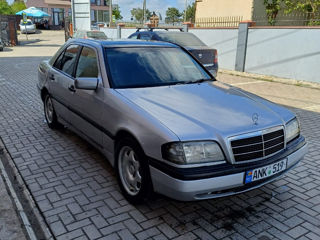 Mercedes C-Class