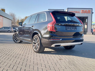 Volvo XC90 foto 4