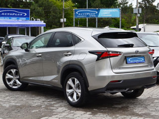 Lexus NX Series foto 2