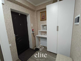 Apartament cu 2 camere, 70 m², Centru, Chișinău foto 10