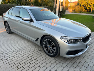 BMW 5 Series foto 6