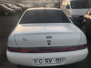 Ford Scorpio foto 4