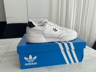 Adidas noi originali marime 42 foto 3