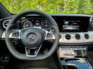 Mercedes E-Class foto 6