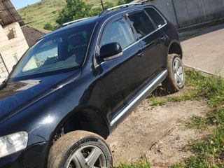 Volkswagen Touareg foto 1