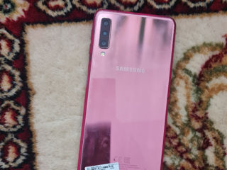 Samsung a7 2018г 64gb