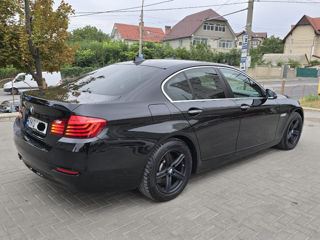 BMW 5 Series foto 3