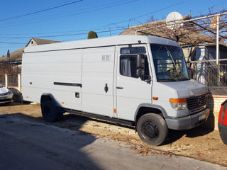 Mercedes Vario 614