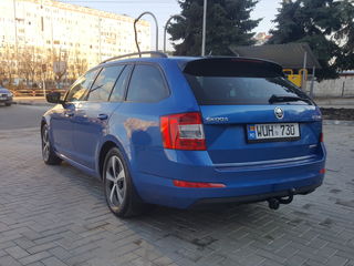 Skoda Octavia foto 4