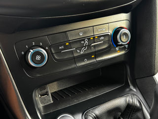 Ford Focus foto 13