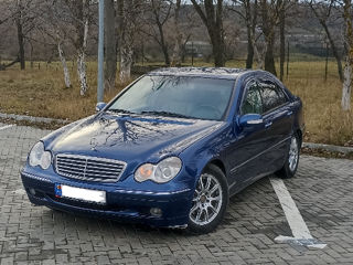 Mercedes C-Class