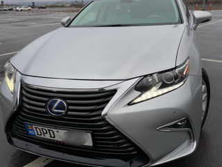 Lexus ES Series