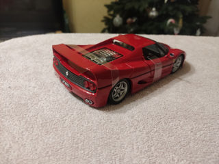 Ferrari 1:24 foto 9