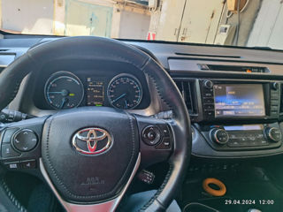 Toyota Rav 4 foto 4