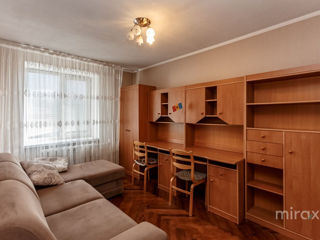 3-х комнатная квартира, 70 м², Ботаника, Кишинёв