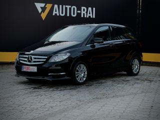 Mercedes B-Class foto 5