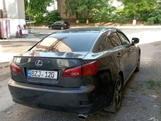 Lexus IS Series foto 8