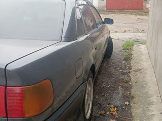 Audi 100 foto 6