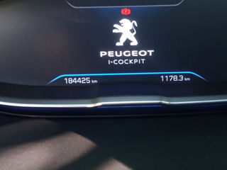 Peugeot 5008 foto 4