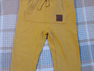 Pantaloni sport