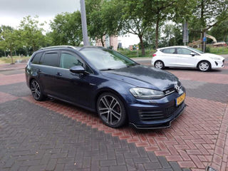 Volkswagen Golf foto 2