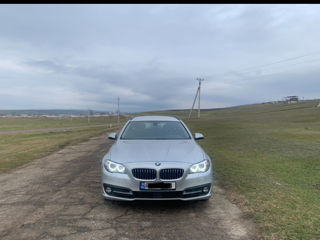 BMW 5 Series foto 3