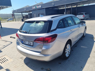 Opel Astra foto 2