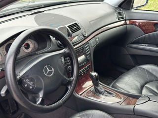 Mercedes E-Class foto 5