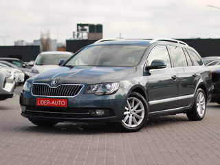 Skoda Superb foto 3