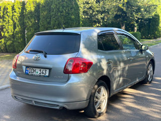 Toyota Auris foto 4