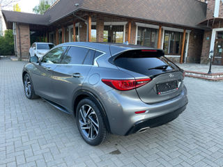 Infiniti Q30 foto 3