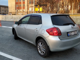 Toyota Auris foto 8