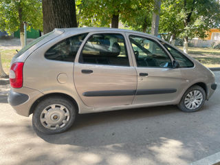 Citroen Xsara Picasso foto 4