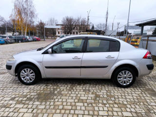 Renault Megane foto 5