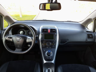 Toyota Auris foto 4