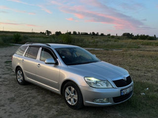 Skoda Octavia foto 2