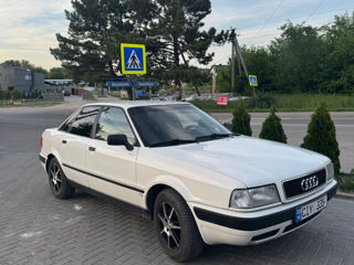 Audi 80 фото 1