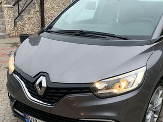 Renault Scenic foto 2