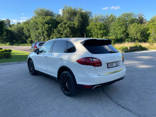 Porsche Cayenne foto 3