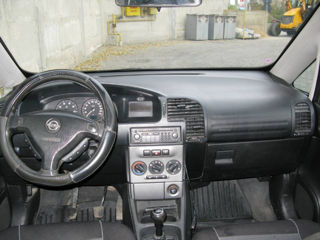 Opel Zafira foto 6