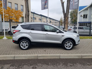 Ford Kuga foto 4